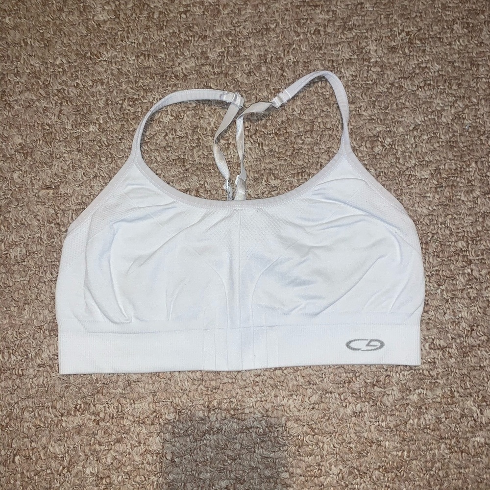 (5) Champion Spaghetti Strap Sports Bra